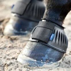 Horze Ribbed Bell Boots - Black 9 Horze Ribbed Bell Boots - Black -The Horse Essentials 454339 800 800